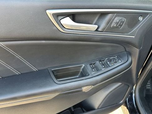 Used 2022 Ford Edge ST w/ Equipment Group 401A image 21