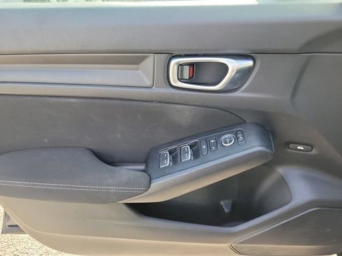 Used 2022 Honda Civic Sport image 15