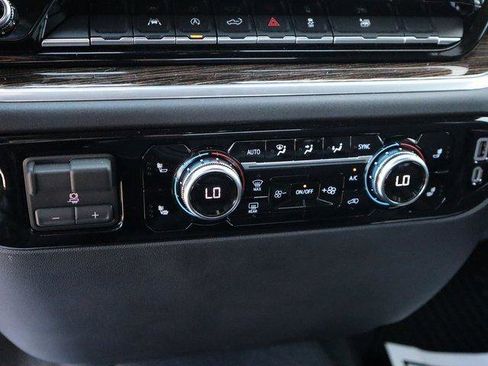 New 2026 GMC Sierra 1500 Elevation image 37