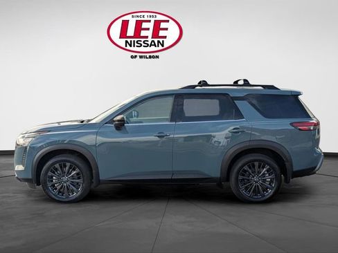 New 2026 Nissan Pathfinder SL FWD image 6