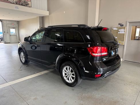 Used 2015 Dodge Journey SXT w/ Flexible Seating Group FWD image 5