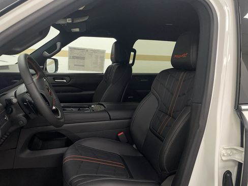 New 2026 Nissan Armada PRO-4X w/ Convenience Package AWD/4WD image 6