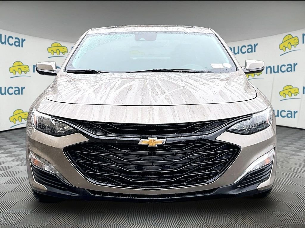 Used 2024 Chevrolet Malibu LT FWD image 2