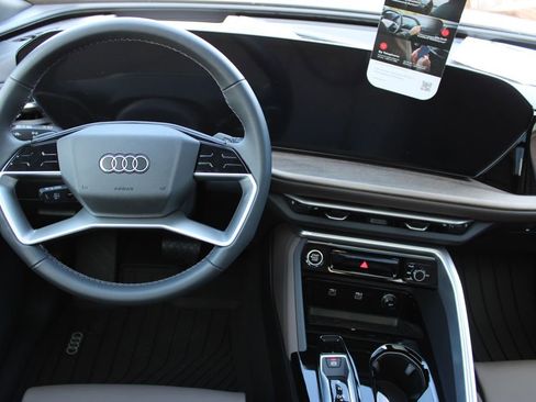 New 2025 Audi Q5 Premium Plus image 10