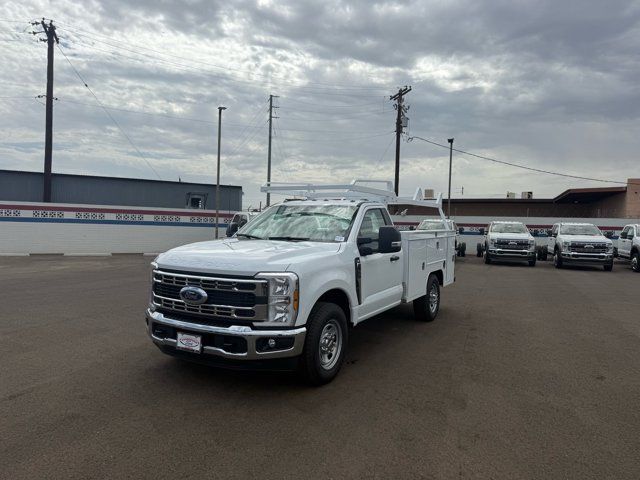 New 2026 Ford F350 XL w/ XL Chrome Package RWD image 4