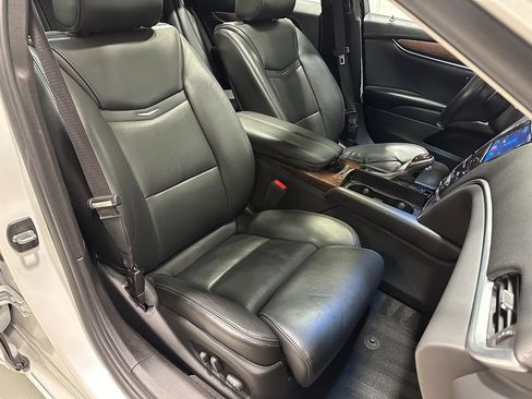 Used 2017 Cadillac XTS Premium Luxury image 13