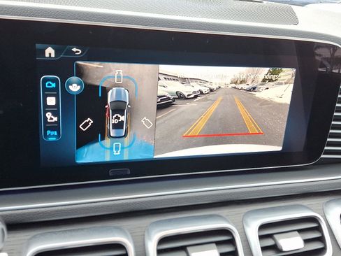 New 2026 Mercedes-Benz GLE 350 4MATIC image 17