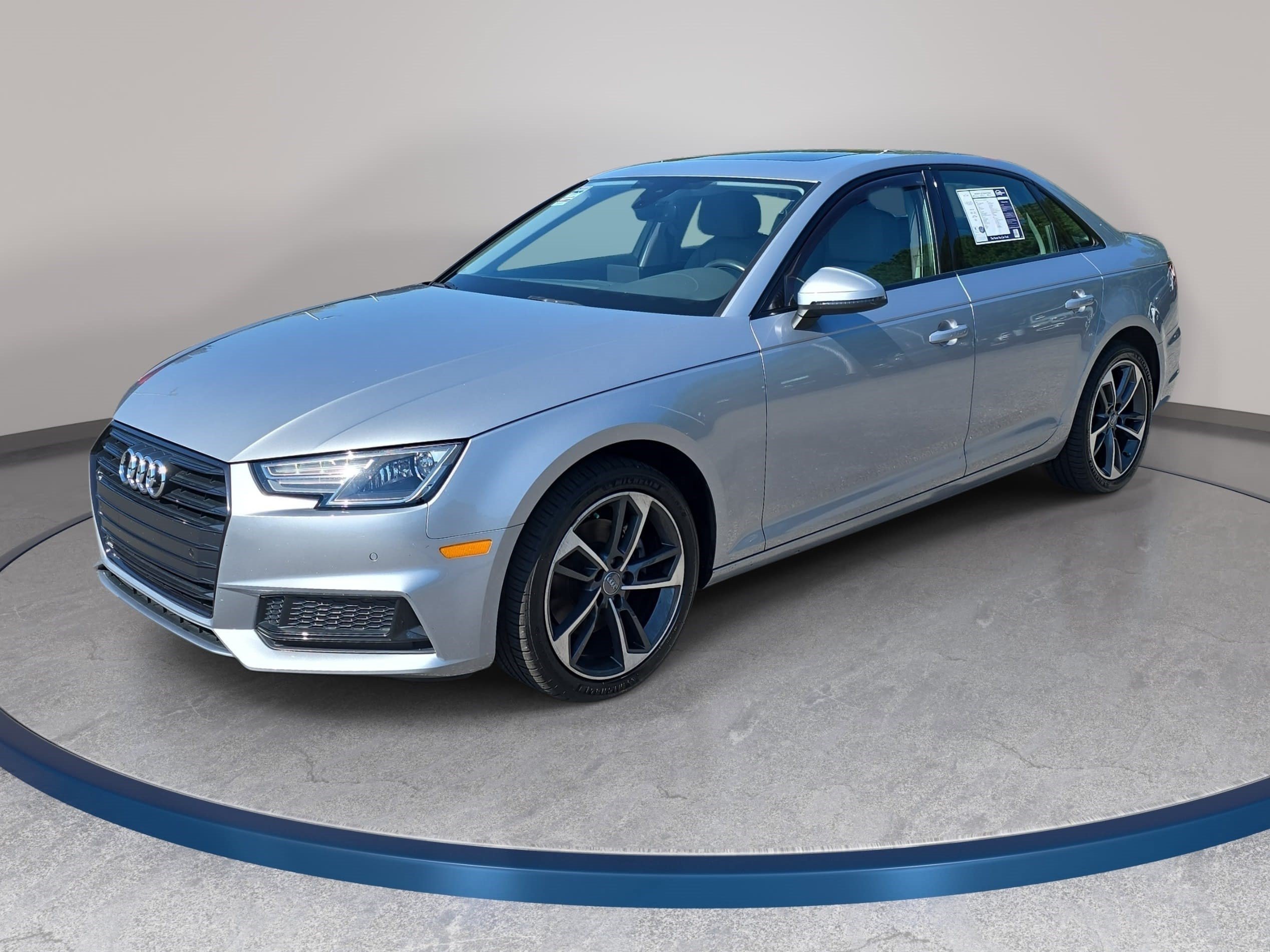 Used 2019 Audi A4 2.0T Premium FWD image 1