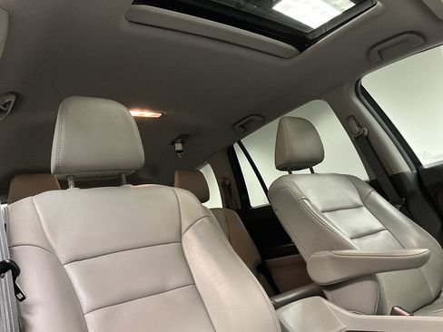 Used 2017 Honda Pilot EX-L image 36