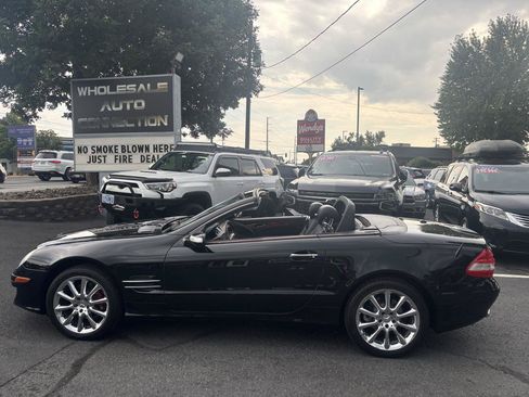 Used 2007 Mercedes-Benz SL 550 w/ Premium Pkg I image 2