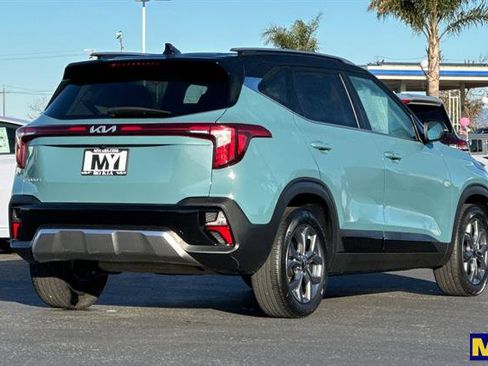 Used 2024 Kia Seltos S image 4