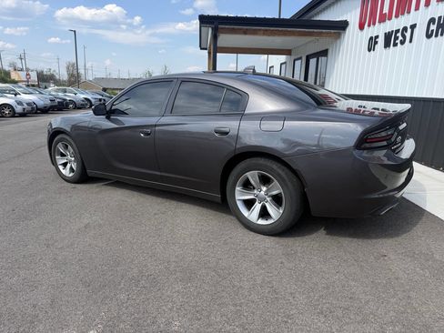 Used 2018 Dodge Charger SXT Plus image 11