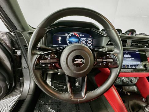 Used 2024 Nissan Z Performance w/ Floor Mat Package RWD image 11