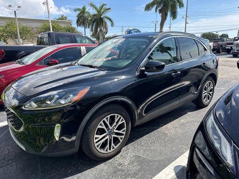 Used 2022 Ford Escape SEL FWD image 2