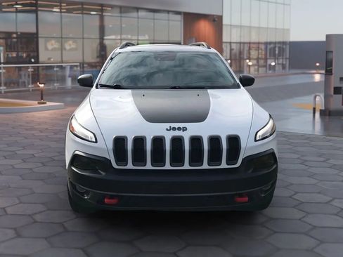 Used 2016 Jeep Cherokee Trailhawk w/ Comfort/Convenience Group image 7