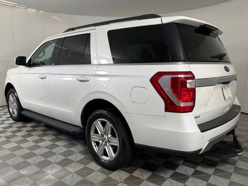Used 2019 Ford Expedition XLT w/ Equipment Group 201A RWD image 3