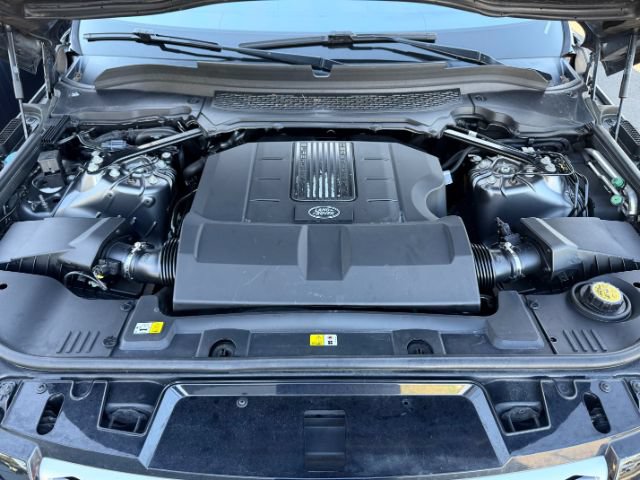 Used 2017 Land Rover Range Rover Sport HSE AWD/4WD image 29