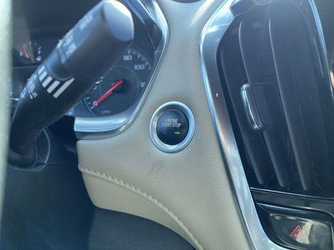 Used 2023 Chevrolet Traverse LS w/ Safety Package image 17