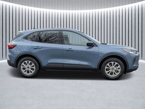 New 2026 Ford Escape Active image 2