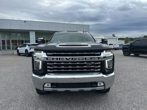 Used 2021 Chevrolet Silverado 2500 LTZ image 2