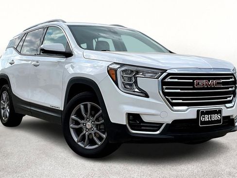Certified 2024 GMC Terrain SLT image 1