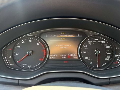 Used 2023 Audi Q5 2.0T Premium w/ Convenience Package AWD/4WD image 22