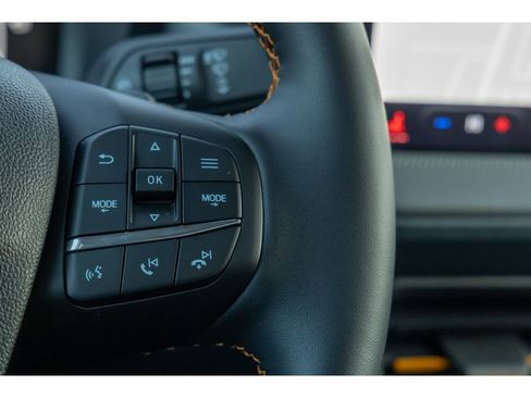 New 2026 Ford Maverick Tremor image 26