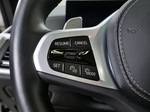 Used 2026 BMW X5 xDrive40i AWD/4WD image 16