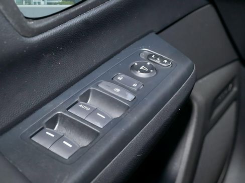 Certified 2023 Honda CR-V LX image 25