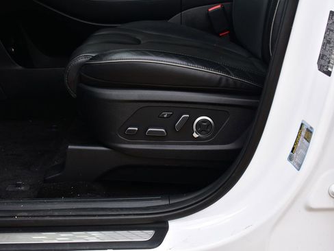 Used 2025 Hyundai Palisade Calligraphy AWD/4WD image 18