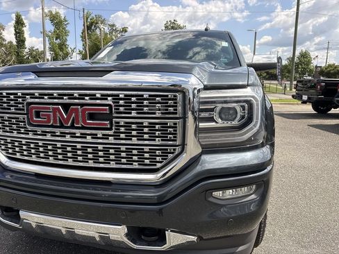 Used 2018 GMC Sierra 1500 Denali AWD/4WD image 10