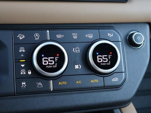 New 2025 Land Rover Defender 130 V8 AWD/4WD image 26