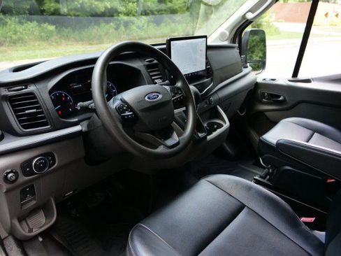 Used 2022 Ford Transit 350 148 High Roof AWD image 2