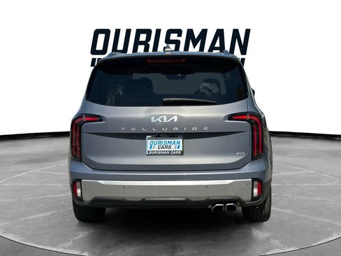 Used 2023 Kia Telluride EX w/ EX Captain's Chair Package AWD/4WD image 5