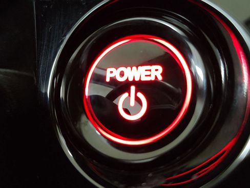 Used 2023 Honda Accord Touring image 13