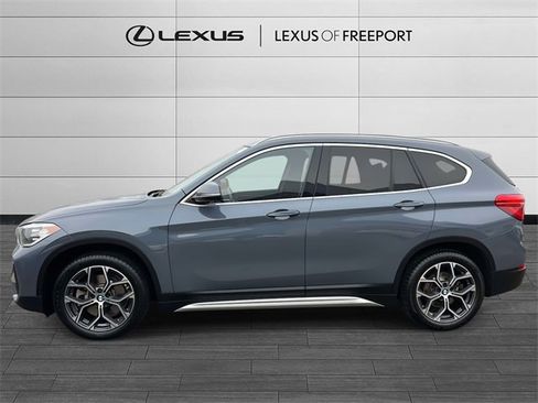 Used 2021 BMW X1 xDrive28i w/ Convenience Package image 4