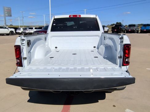 New 2026 RAM 2500 Tradesman w/ Chrome Appearance Group image 35