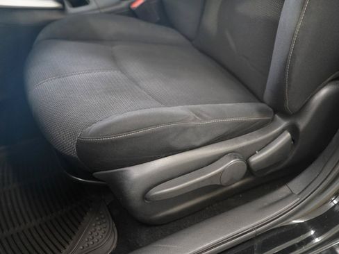Used 2017 Nissan Sentra S FWD image 26