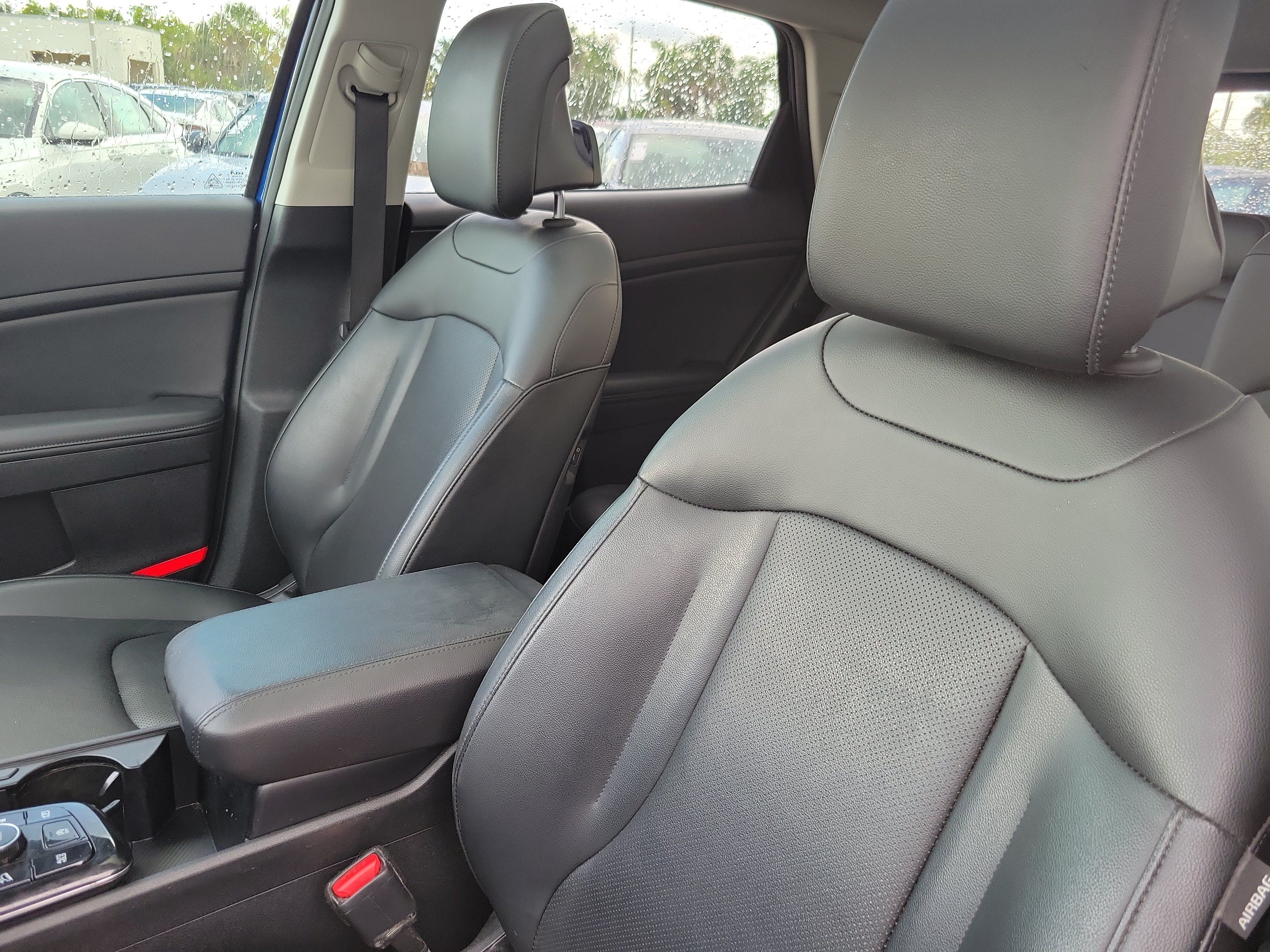 Used 2023 Kia Sportage SX FWD image 30