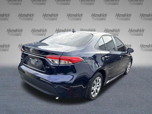 Used 2025 Toyota Corolla LE FWD image 8