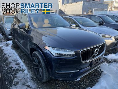 Used 2019 Volvo XC90 T6 Momentum w/ Advanced Package