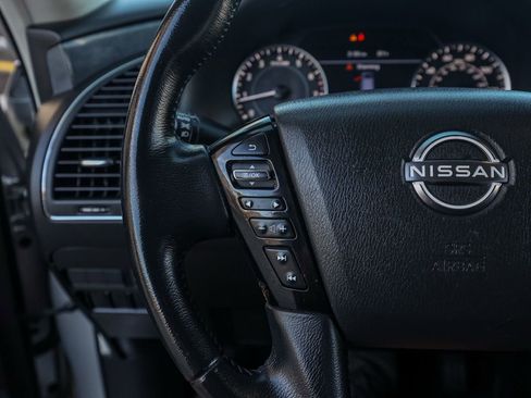Used 2022 Nissan Armada SV image 26
