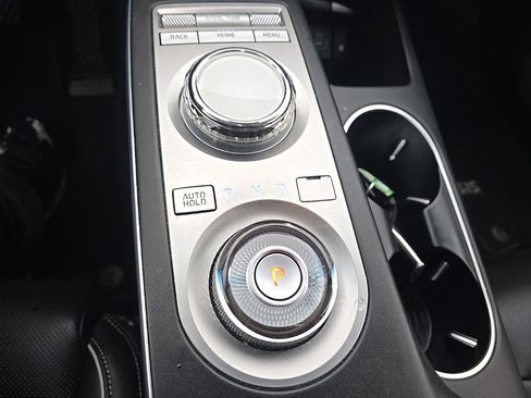 Used 2023 Genesis GV70 2.5T Advanced w/ Advanced Package image 30