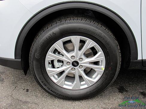 New 2025 Ford Escape Active w/ Active Premium Tech Pack image 9