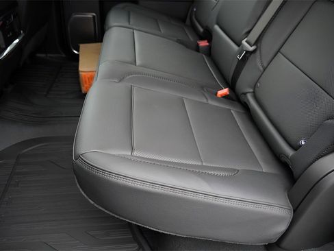 New 2026 GMC Sierra 2500 Denali w/ Denali Reserve Package image 32