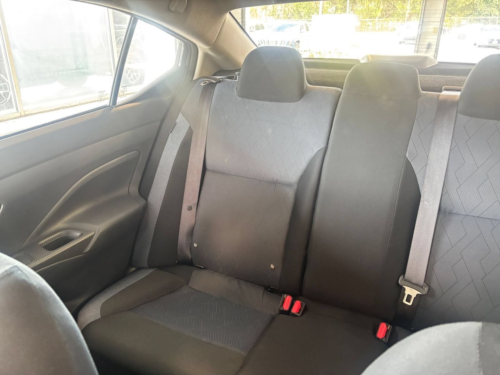 Used 2025 Nissan Versa SV FWD image 36