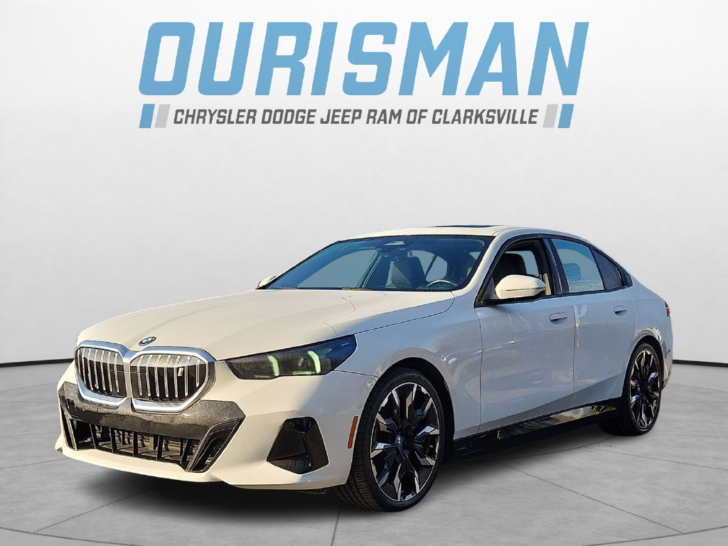 Used 2024 BMW i5 eDrive40i w/ M Sport Package RWD image 3
