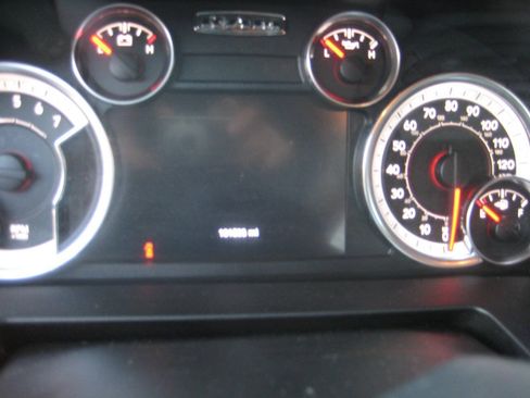 Used 2013 RAM 1500 Big Horn AWD/4WD image 25