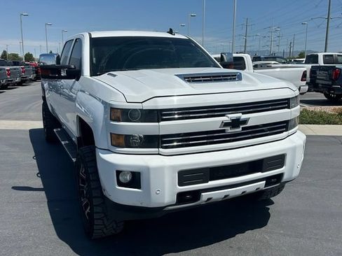 Used 2018 Chevrolet Silverado 3500 LTZ w/ Duramax Plus Package AWD/4WD image 10