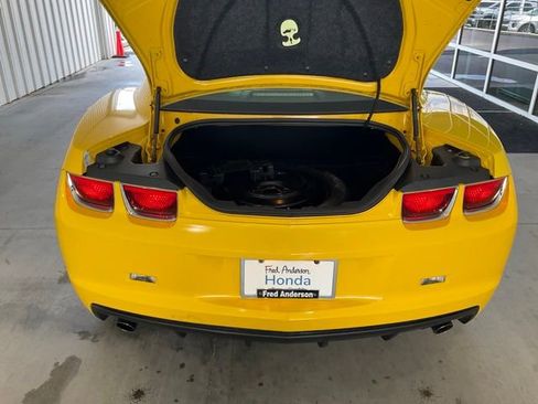 Used 2013 Chevrolet Camaro LS RWD image 13